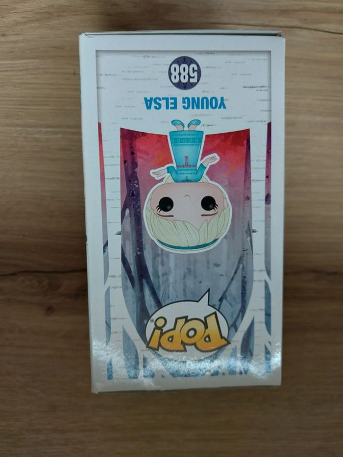 Figurine funko pop young elsa 588 - frozen 2 - photo numéro 7