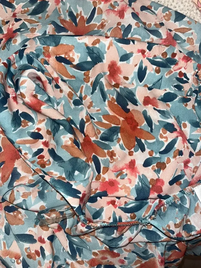 Robe dos nu - photo numéro 11