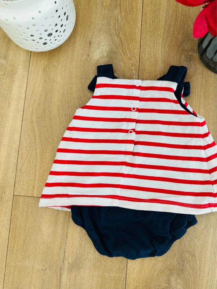 Jolie combinaison marinière • 1 mois - photo numéro 3