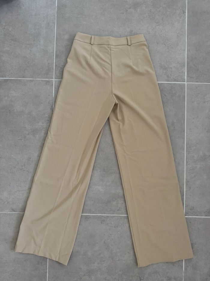Pantalon large habillé beige Bershka - photo numéro 2