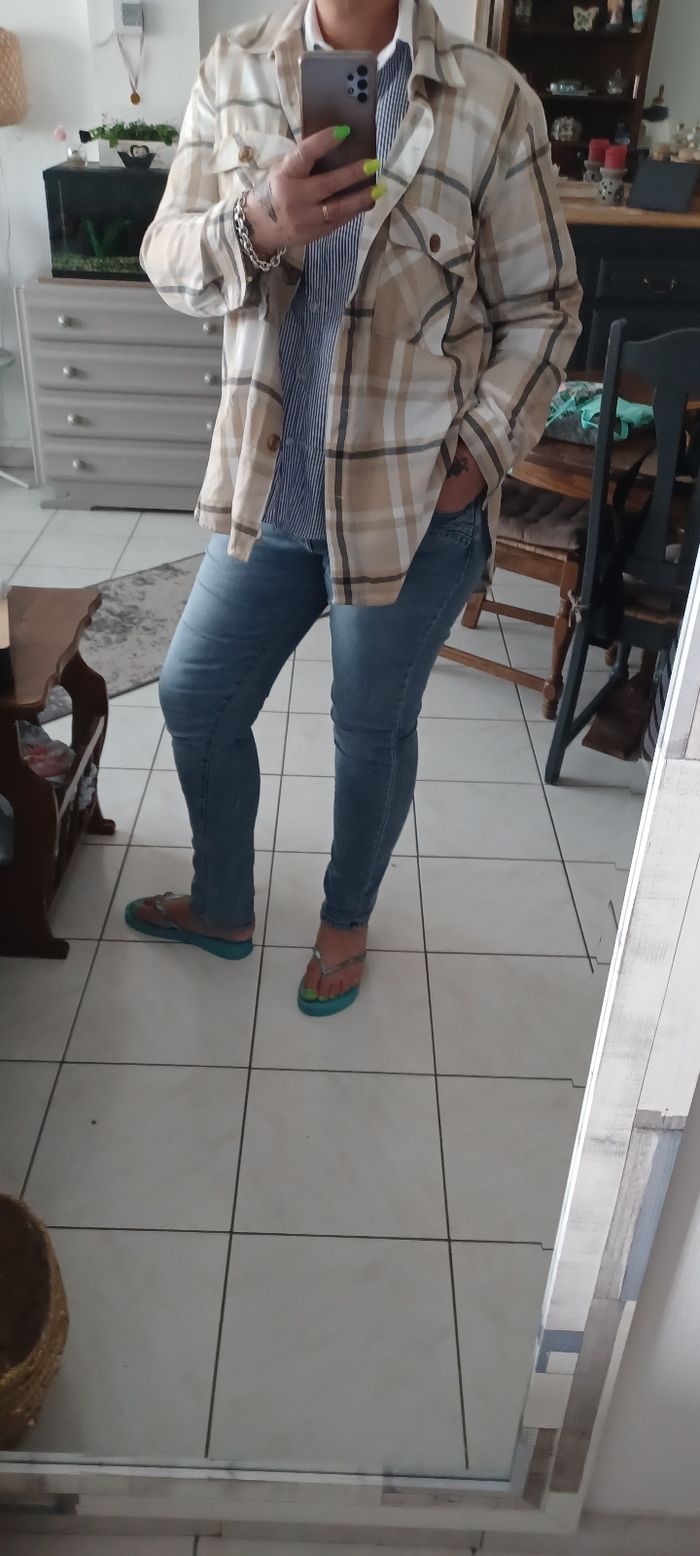 Très belle veste chemise femme T XL - photo numéro 4