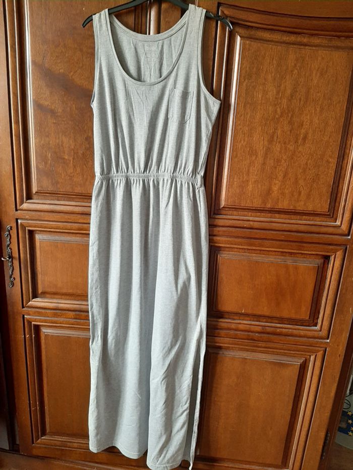 jolie petite robe longue