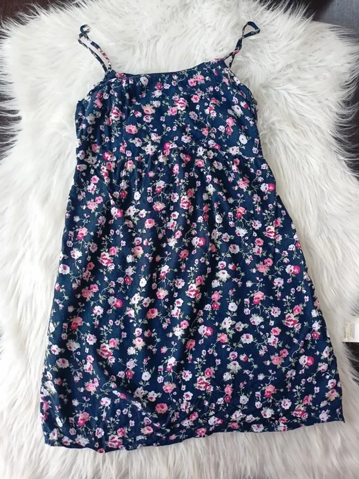 Robe fleurie Abercrombie et Fitch M