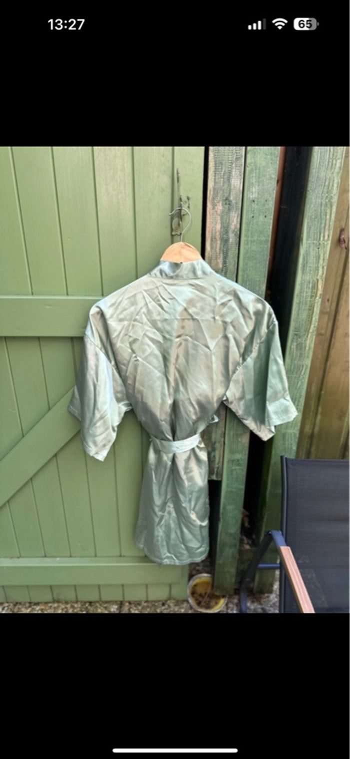 Pyjama et peignoir vert - photo numéro 7