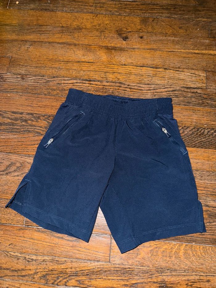 Short decathlon  6 ans