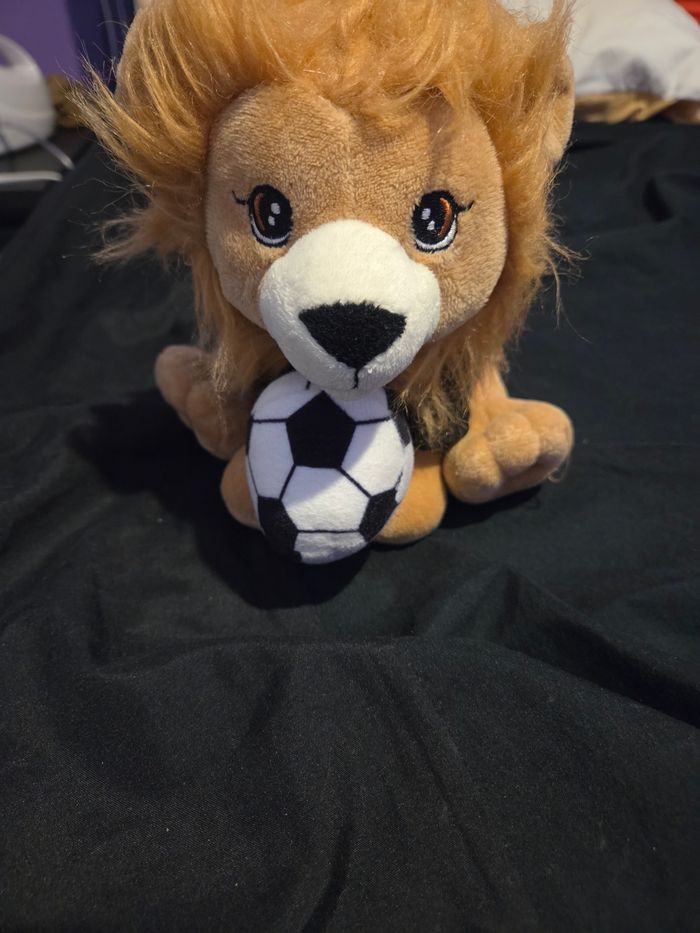 Lion jouet - photo numéro 3