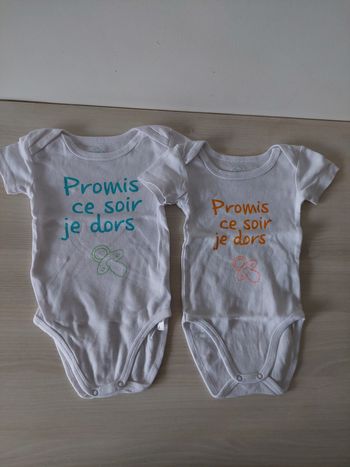 Lot de 5  bodys manches courtes 12mois