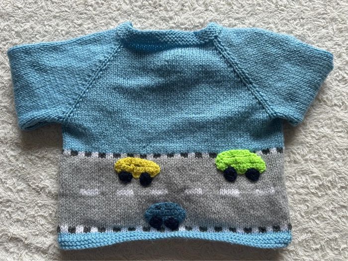 Gilet fait main T 6 mois - photo numéro 3