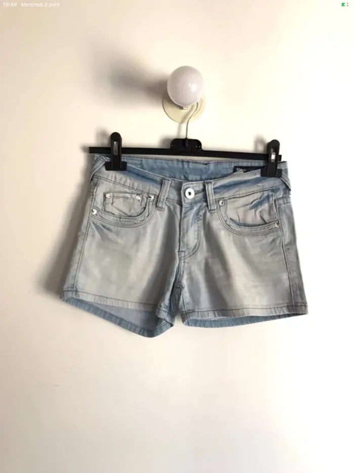 Short Remixx Jeans taille 34 bleu clair