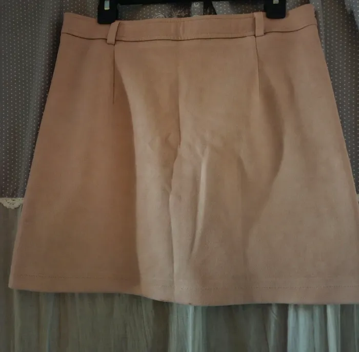 Jupe beige à pression Cache Cache Taille 38 Neuve - photo numéro 2