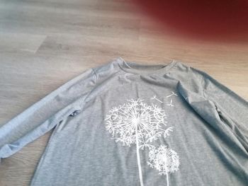 Tee shirt gris