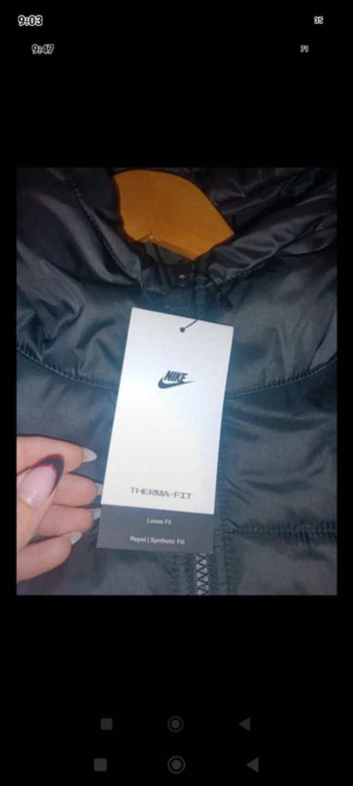 Doudoune longue Nike taille M - photo numéro 4