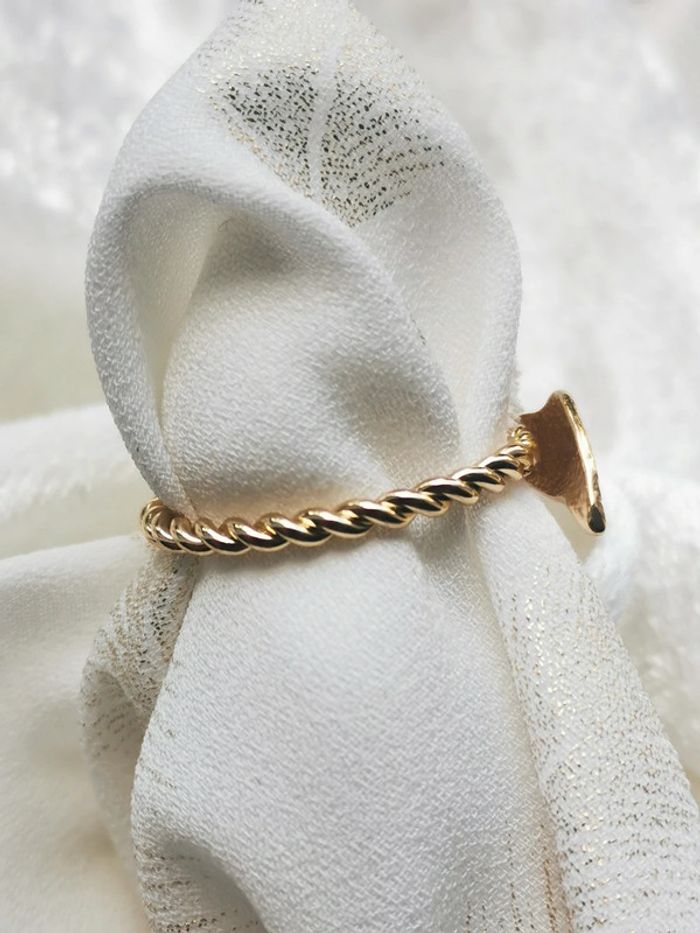 Bague dorée vif d'or - photo numéro 3
