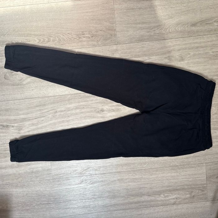Jogging noir - photo numéro 4