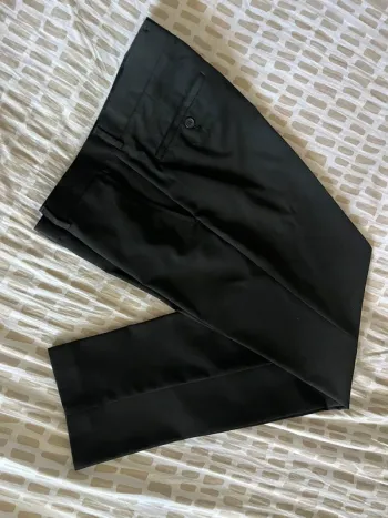 Pantalon neuf