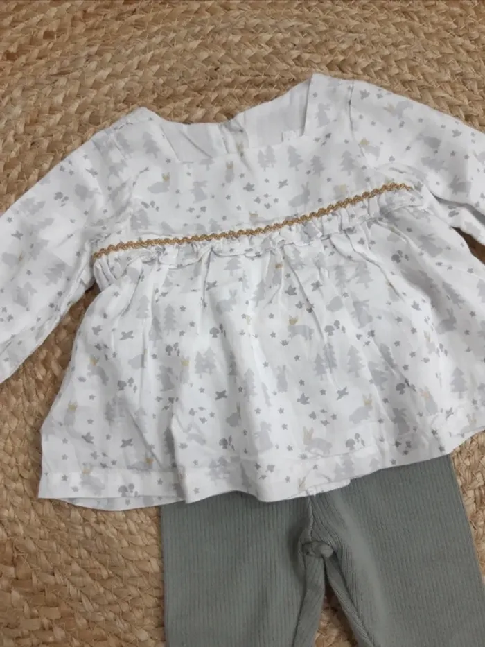 Tenue blouse à motif et tregging 3 mois - photo numéro 2