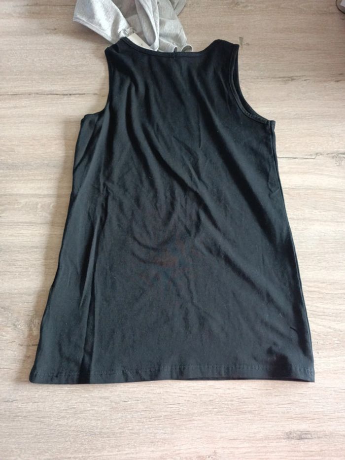72. Lot de 2 débardeurs neufs H&M 10-12ans 146-152 - photo numéro 4