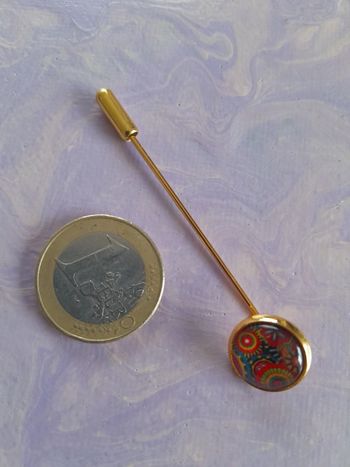 Broche mandala multicolore