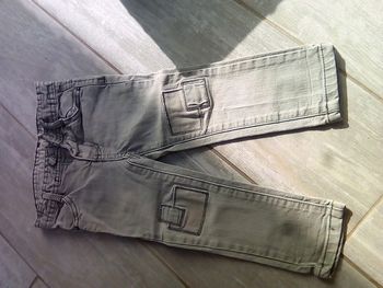 Jean tape à l'oeil taille 81 couleur gris