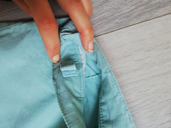 8 ans pantalon kiabi vert d'eau motif gauffré, - photo numéro 4