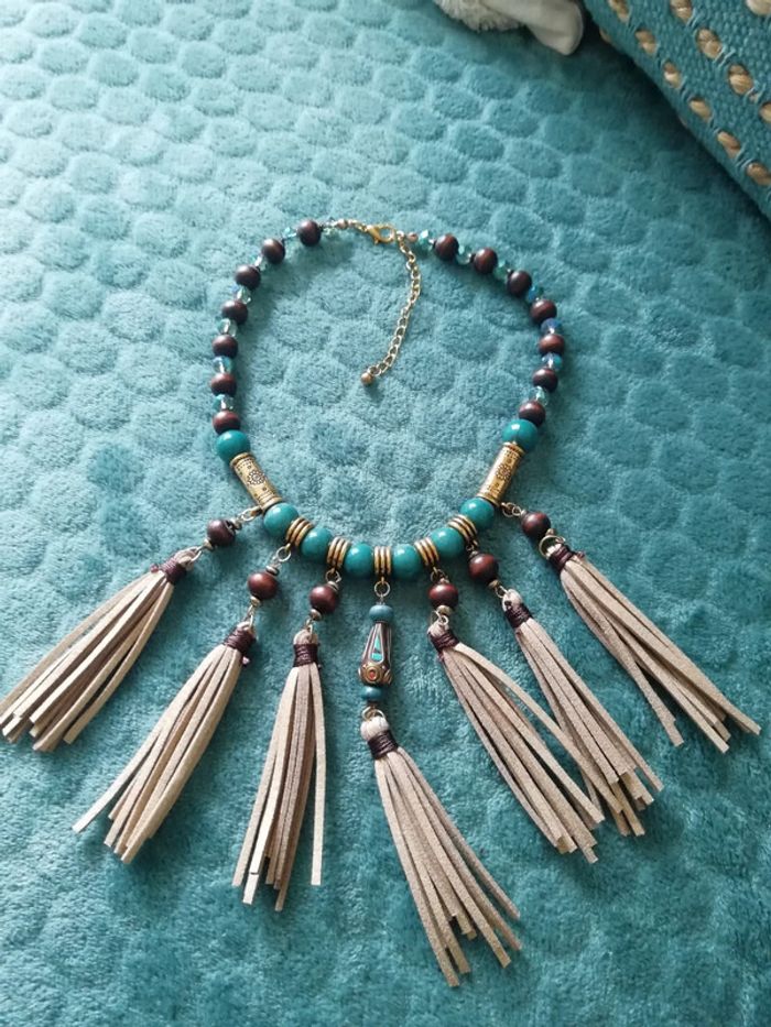 Collier fait main neuf - photo numéro 2