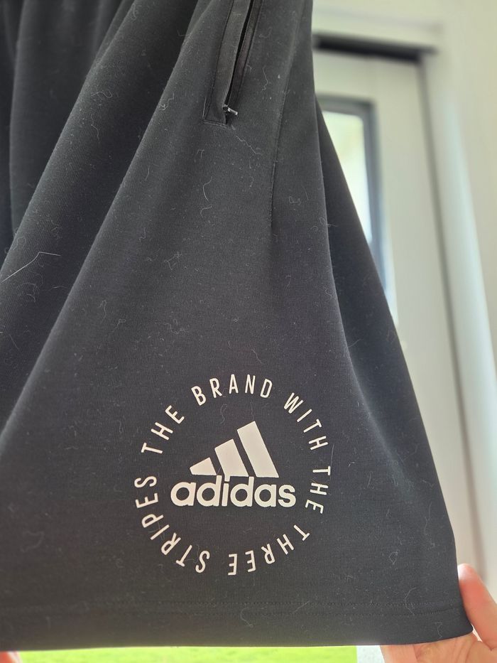 Short joggîng adidas - photo numéro 2