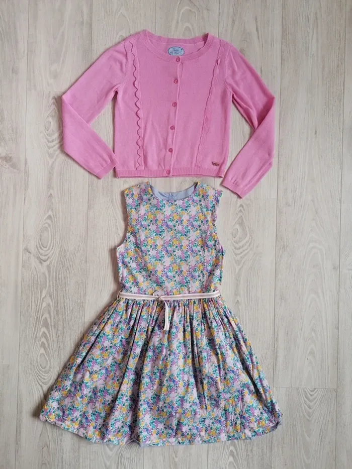 Ensemble Sergent Major le papillon et la grenouille
Gilet 10 ans Robe reversible 11 ans