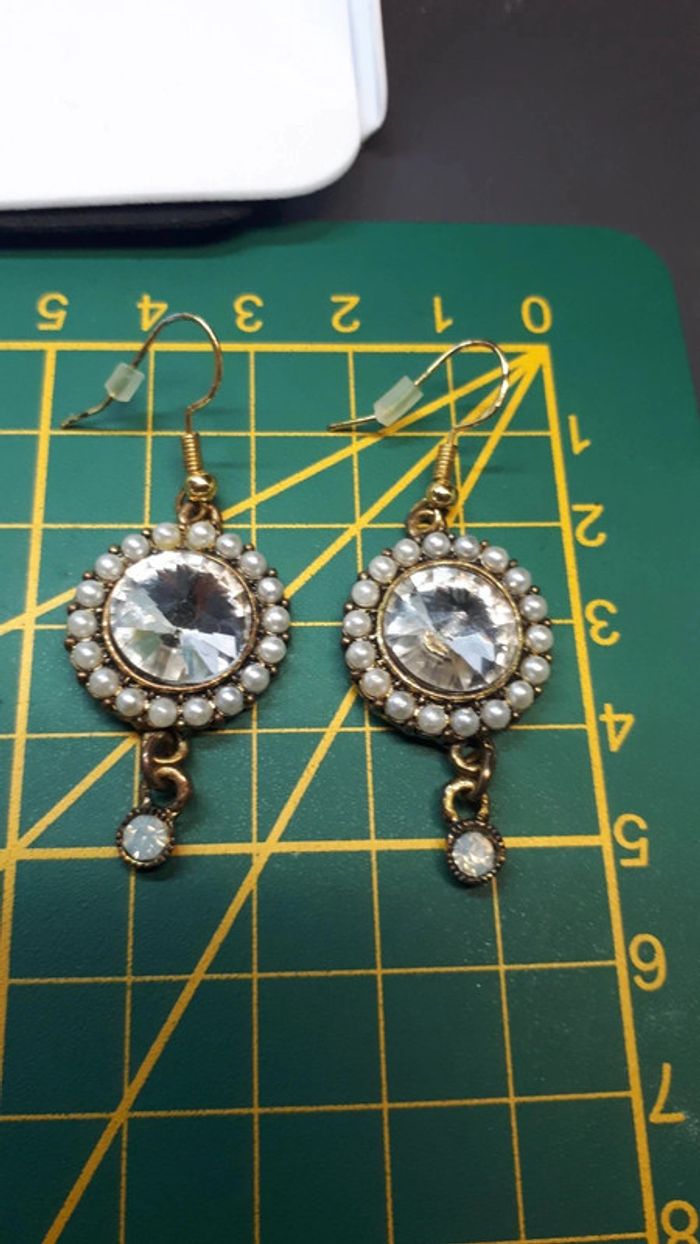 Boucles d'oreilles vintage avec cristal - photo numéro 5