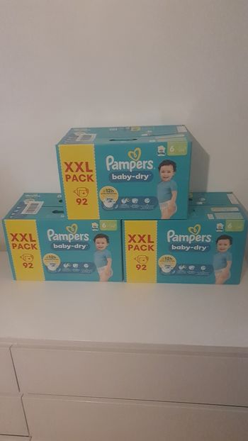 Couche pampers taille 6