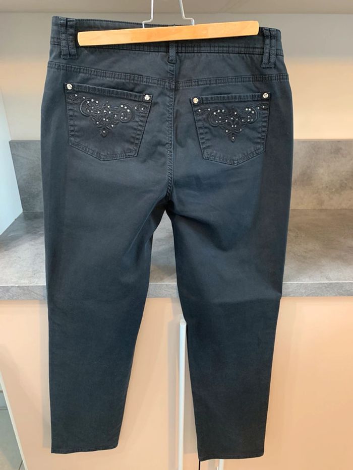 Pantalon Angelika noir taille 42 FR - photo numéro 2