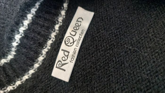 Pull col v chaud automne-hiver noir et blanc taille S/M - photo numéro 4