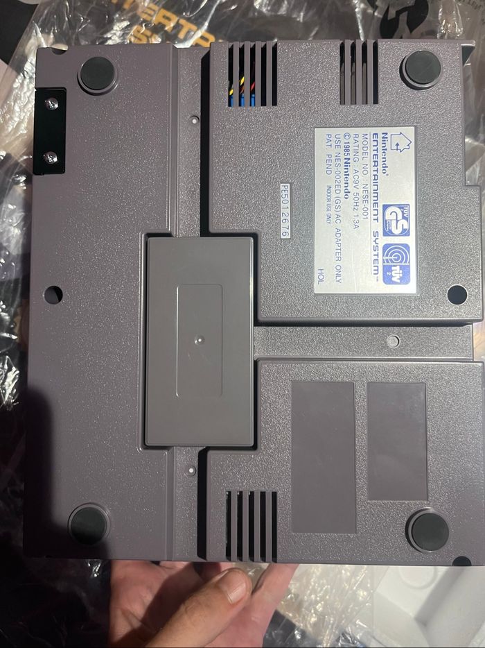 Console Nintendo NES - photo numéro 5