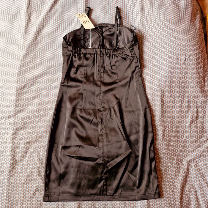 Robe de soirée neuve - photo numéro 5