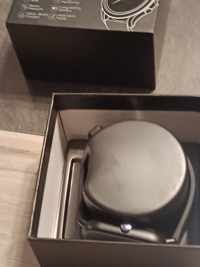 Montre connectée comme neuf - photo numéro 5