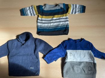 Lot de 3 pulls garçon taille 6 mois