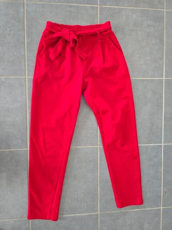Pantalon chino rouge