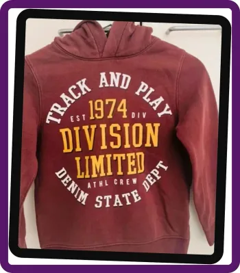 Sweat à capuche bordeaux imprimé garçon 9/10 ans C&A