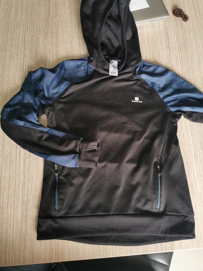 Sweat à capuche Domyos garçon taille 8 ans