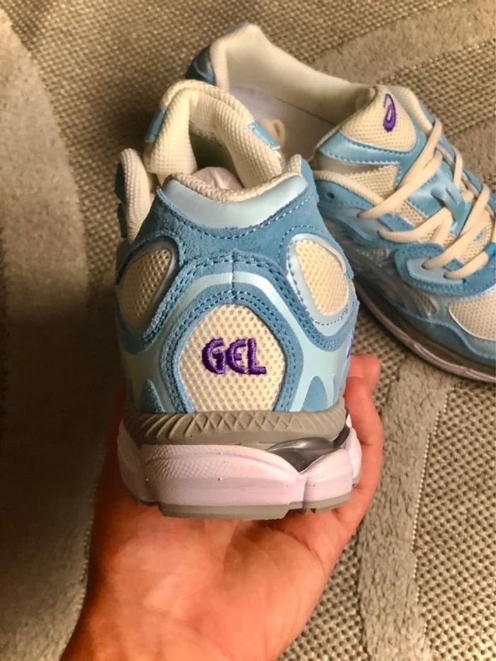 Asics gel-nyc arctic Taille 42 - photo numéro 4