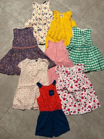 Lot de robes 3 ans