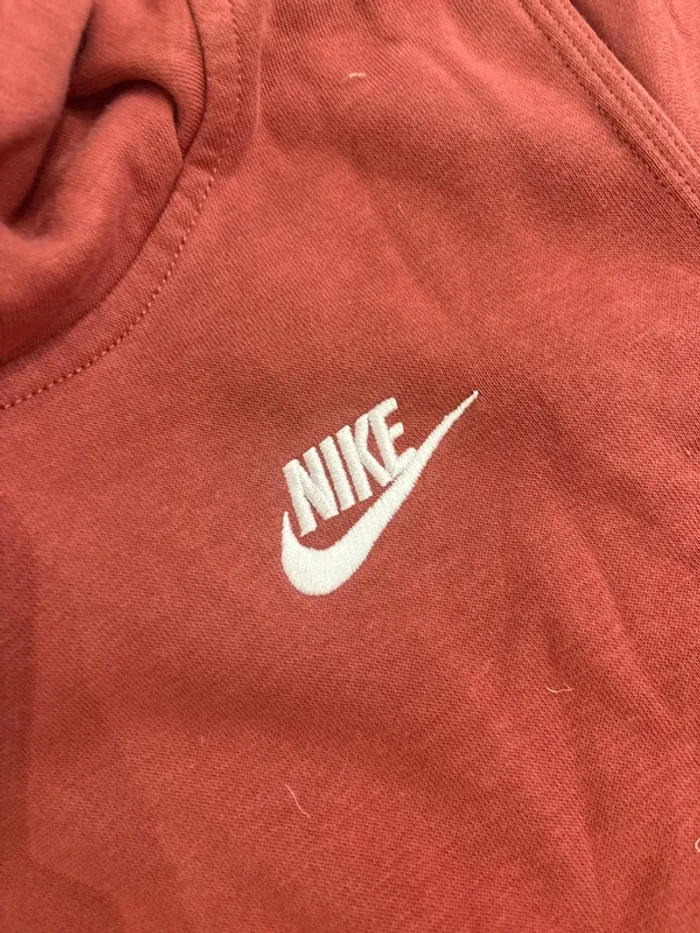 Pull Nike - photo numéro 4