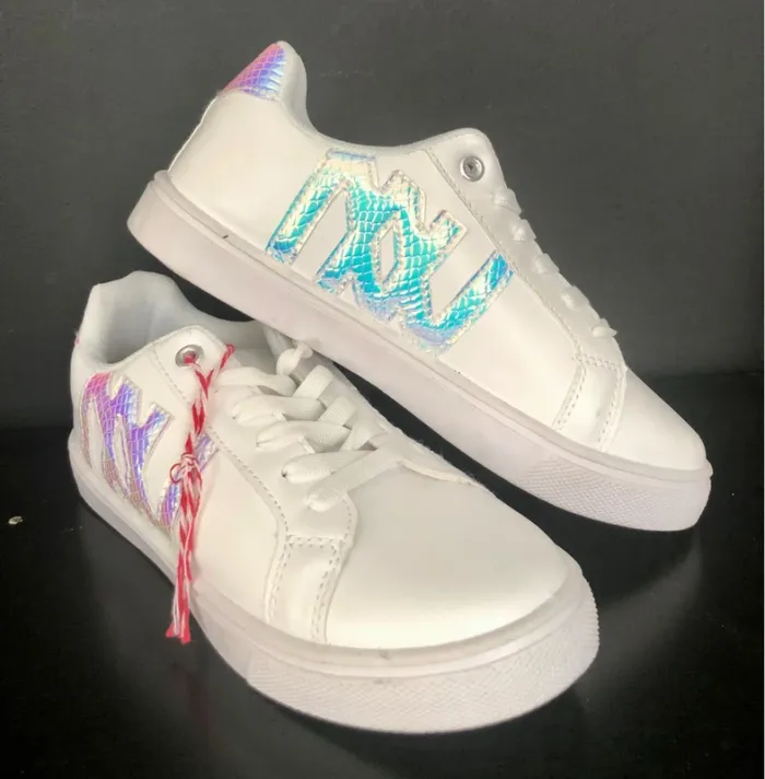 Baskets Dorotennis neufs - photo numéro 2