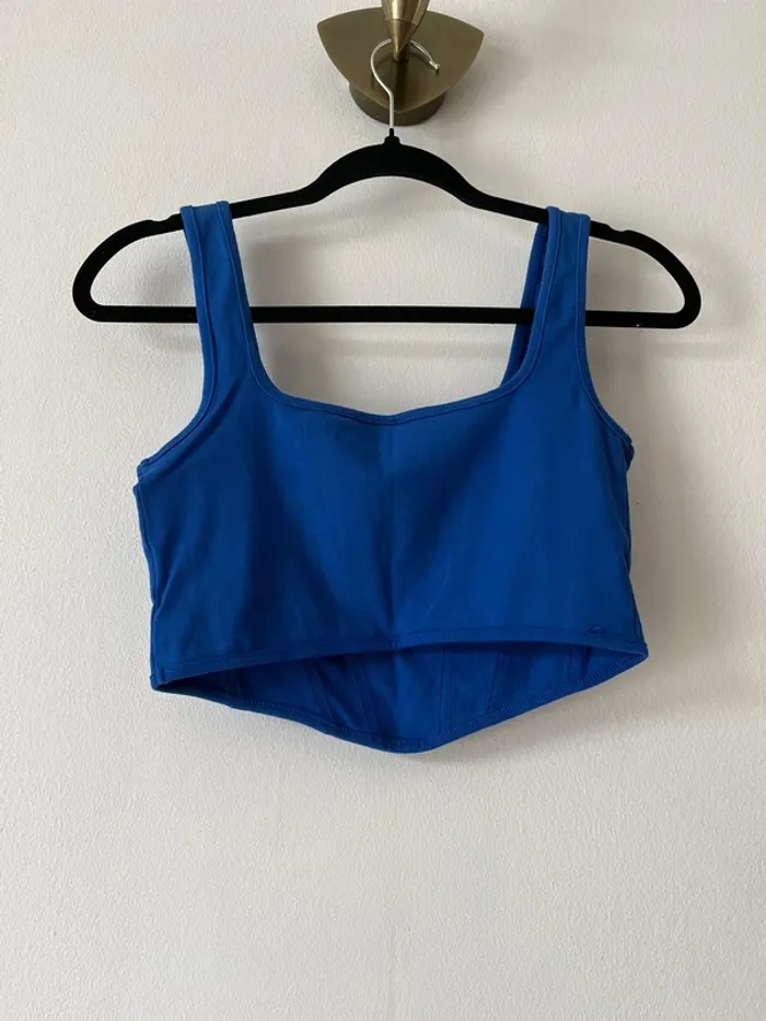 Top bleu - photo numéro 3