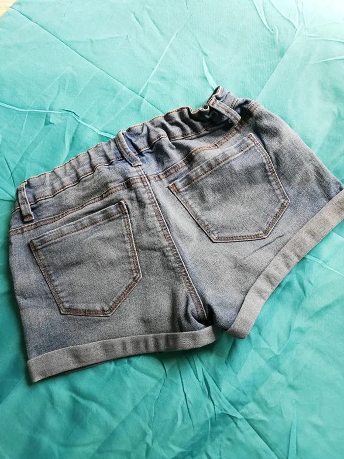 Short jeans court fille - photo numéro 2