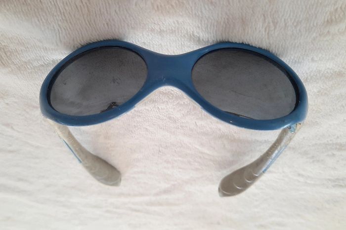 Lunette de soleil - photo numéro 2