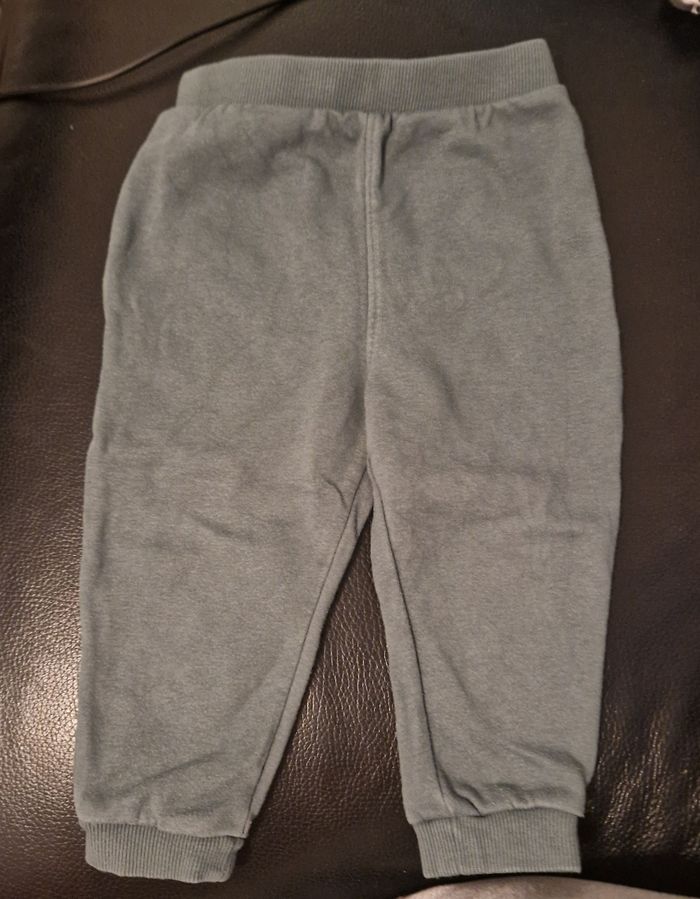 Esemble 18 mois - photo numéro 3