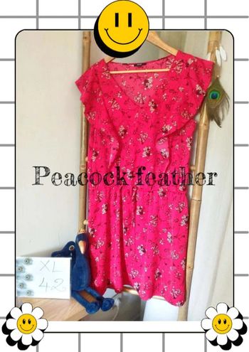 Robe rouge fleurie Kiabi 42