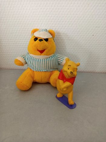 Lot peluche et figurine Winnie l'ourson