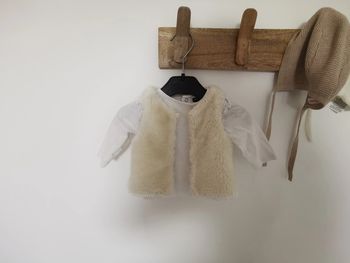 Tee-shirt + gielt sans manches