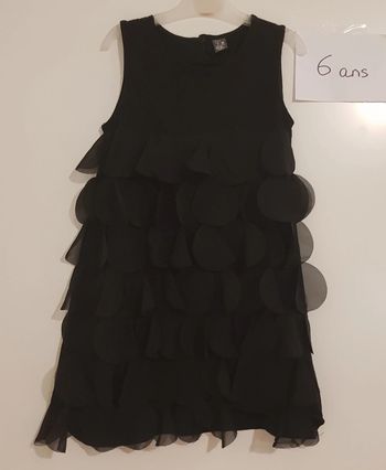 Robe 6/7  ans zara kids